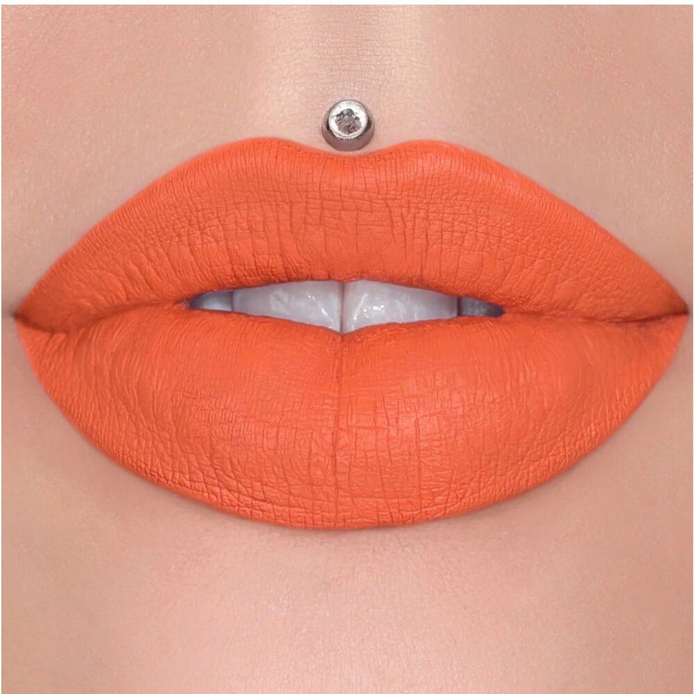 Jeffree star Cosmetics  Liquid Velour Lipstick   Shade: Tangerine Queen